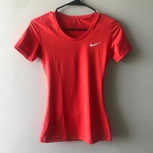 Nike Pro Workout Shirt Size s